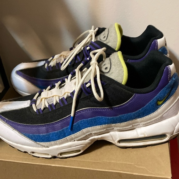 Men's Multicolor Athletic Shoes - Picture 2 of 4